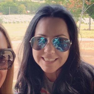 Meet your Posher, Darla